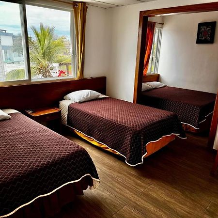 Hostal Muyuyo Puerto Ayora  Zewnętrze zdjęcie