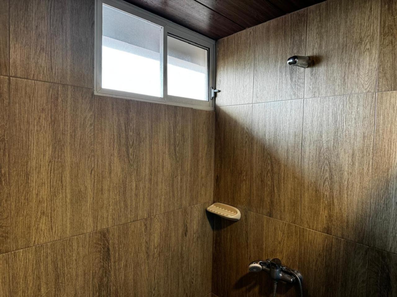 Hostal Muyuyo Puerto Ayora  Zewnętrze zdjęcie