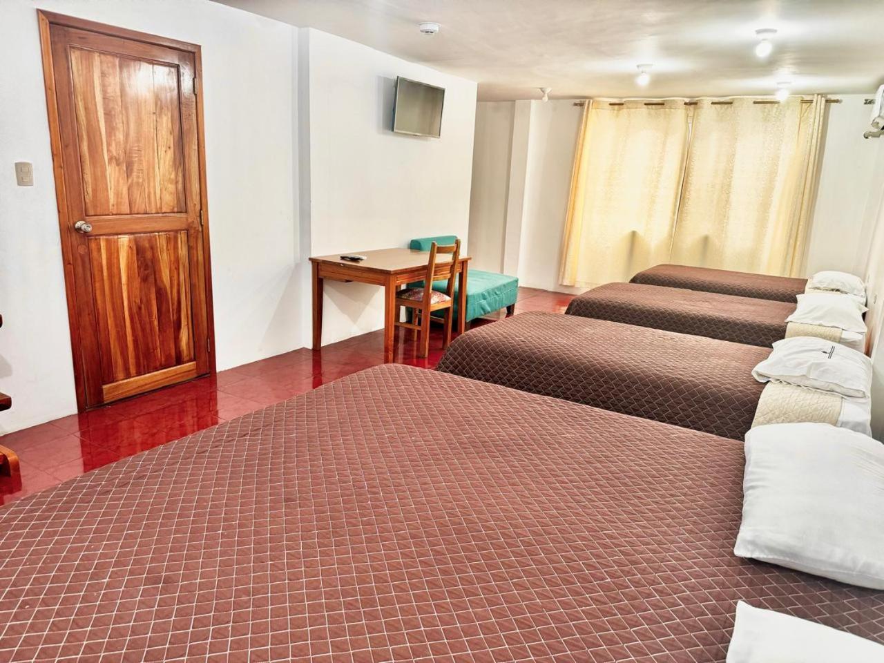 Hostal Muyuyo Puerto Ayora  Zewnętrze zdjęcie